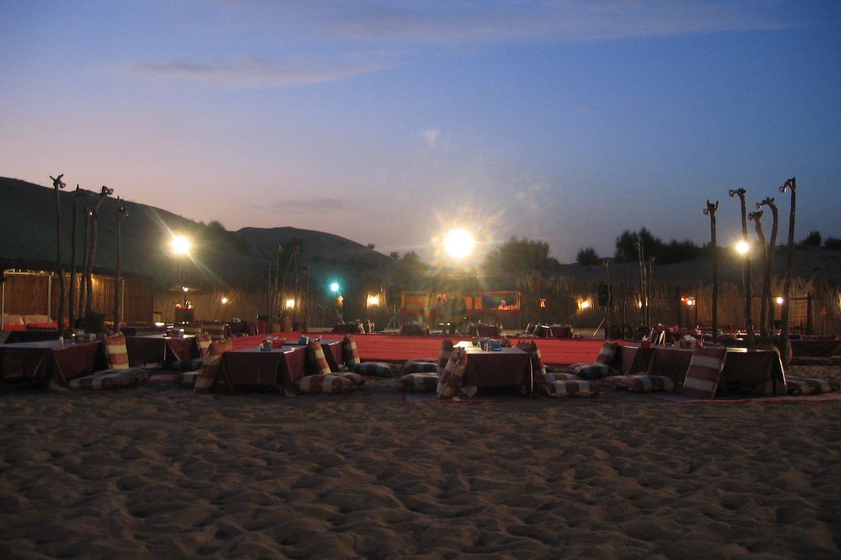 Dune Dinner Under the Stars